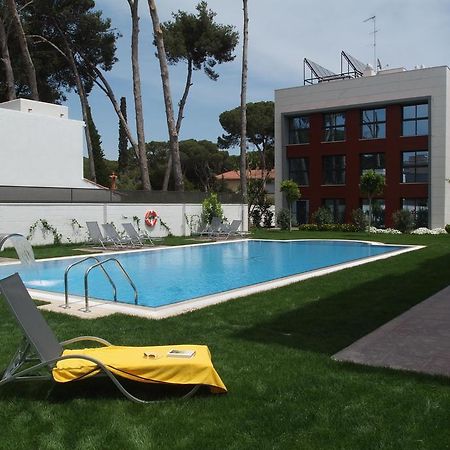 Apartamentos Royal Marina Gardens Castelldefels Dış mekan fotoğraf