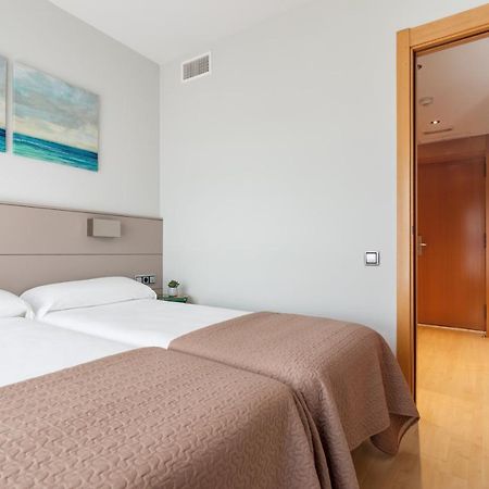 Apartamentos Royal Marina Gardens Castelldefels Dış mekan fotoğraf