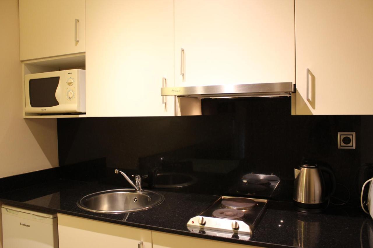 Apartamentos Royal Marina Gardens Castelldefels Dış mekan fotoğraf