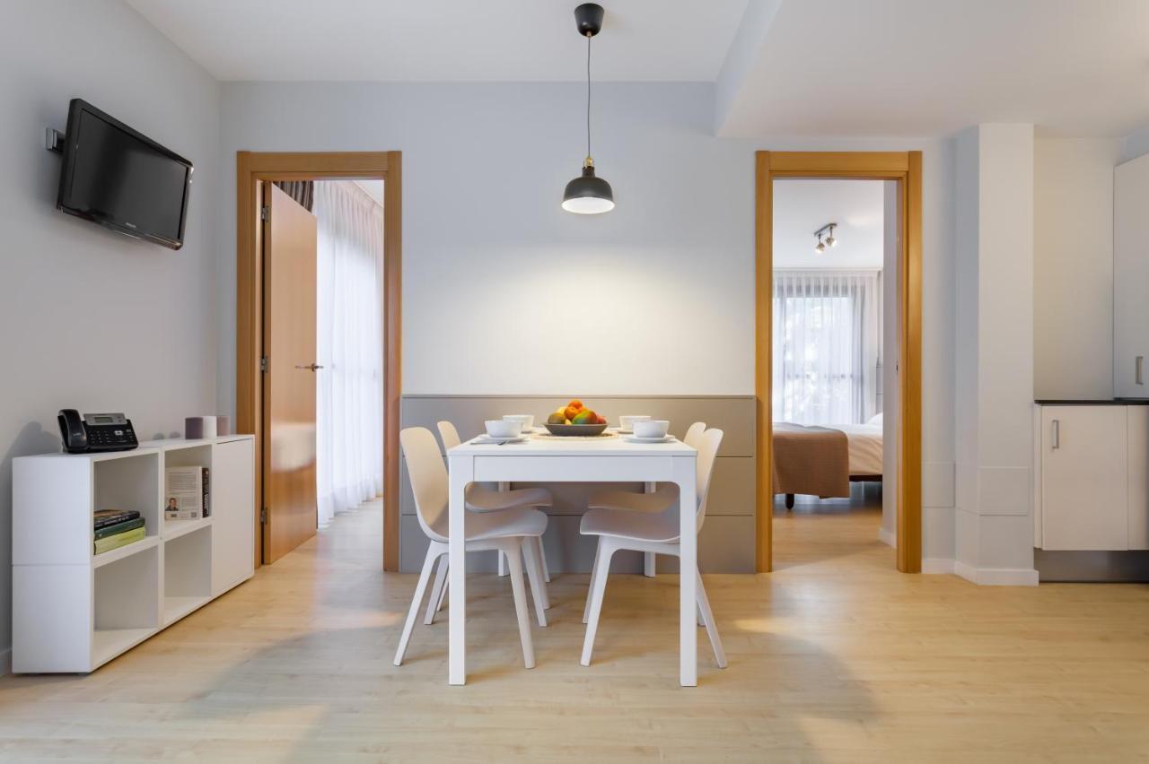 Apartamentos Royal Marina Gardens Castelldefels Dış mekan fotoğraf
